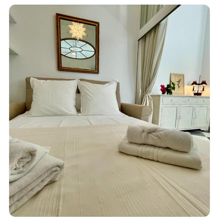 Gatu Premium Apartamento Palacio Oneto Con Jardin Privado " Preferente Mayores De 25 Anos Y Familias " El Puerto de Santa Maria Exterior photo