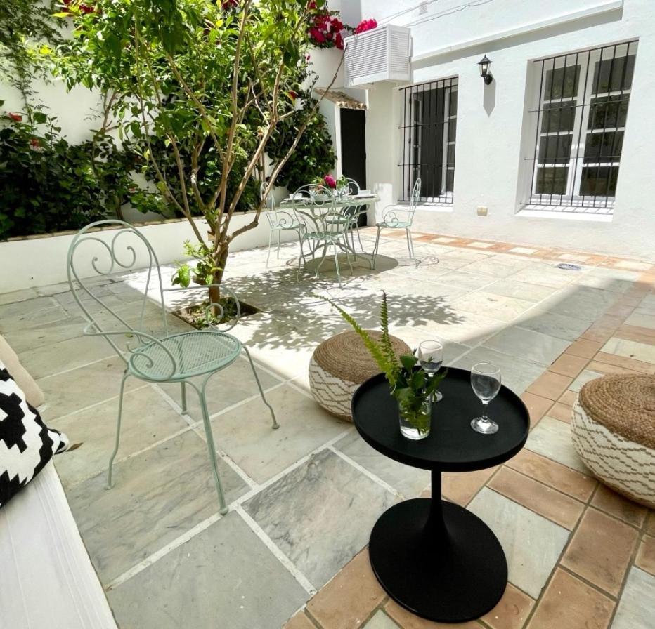Gatu Premium Apartamento Palacio Oneto Con Jardin Privado " Preferente Mayores De 25 Anos Y Familias " El Puerto de Santa Maria Exterior photo